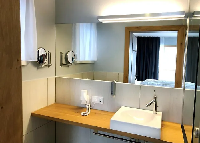 Bergzeit * ゼーフェルト・イン・チロル